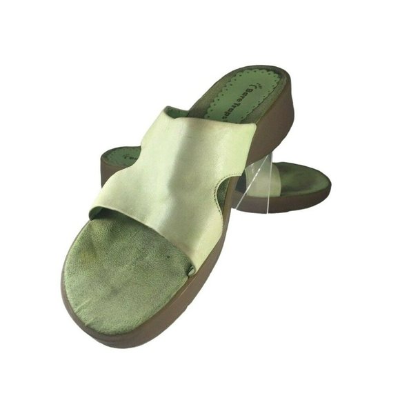 Bare Traps Womens Shoes US Size 7.5M Green Slip On Sandals Slides Optimum - Picture 2 of 10